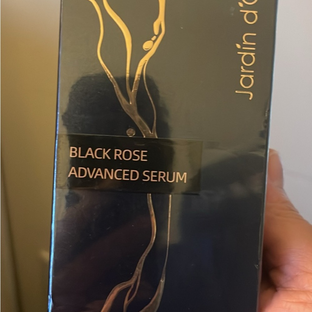 Luxurious Black and Gold Moisturizer & Body Oil